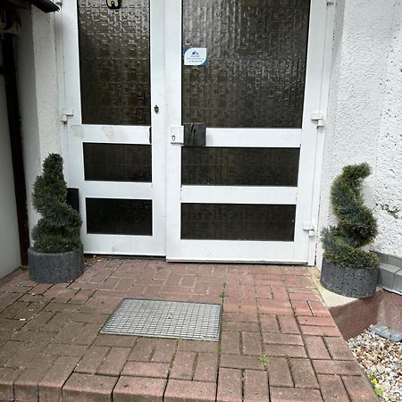 #World Ferienwohnung Schkeuditz Exterior foto