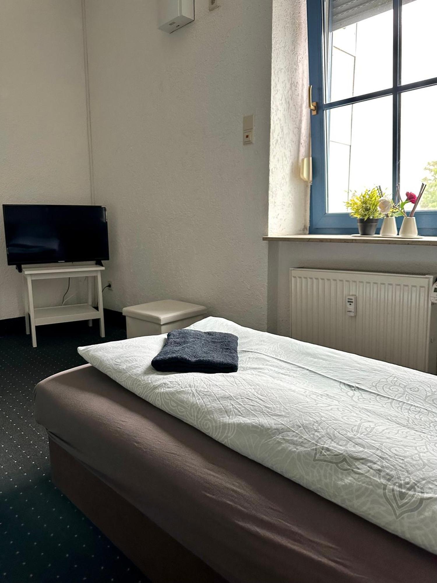 #World Ferienwohnung Schkeuditz Exterior foto